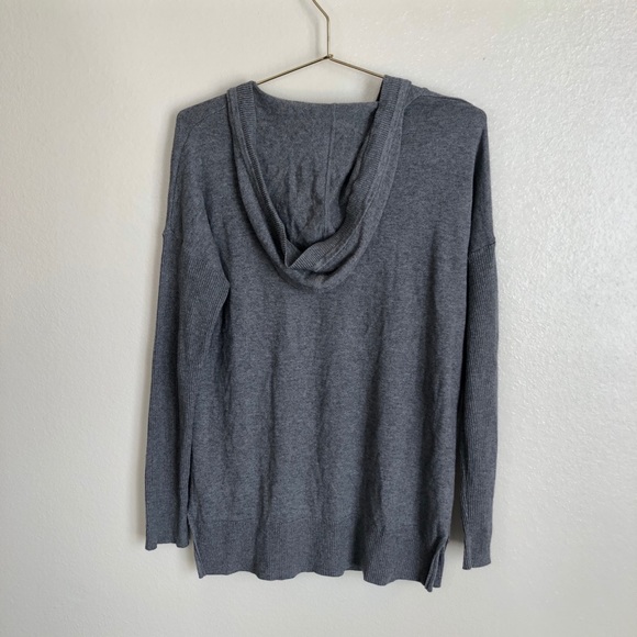 Banana Republic XS v-neck pullover hoodie sweater - Picture 9 of 9